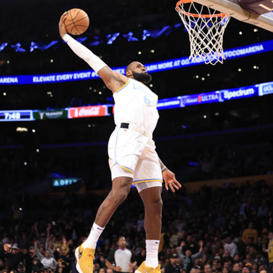 The LeBron James Training: Fitness Secrets of an NBA Legend